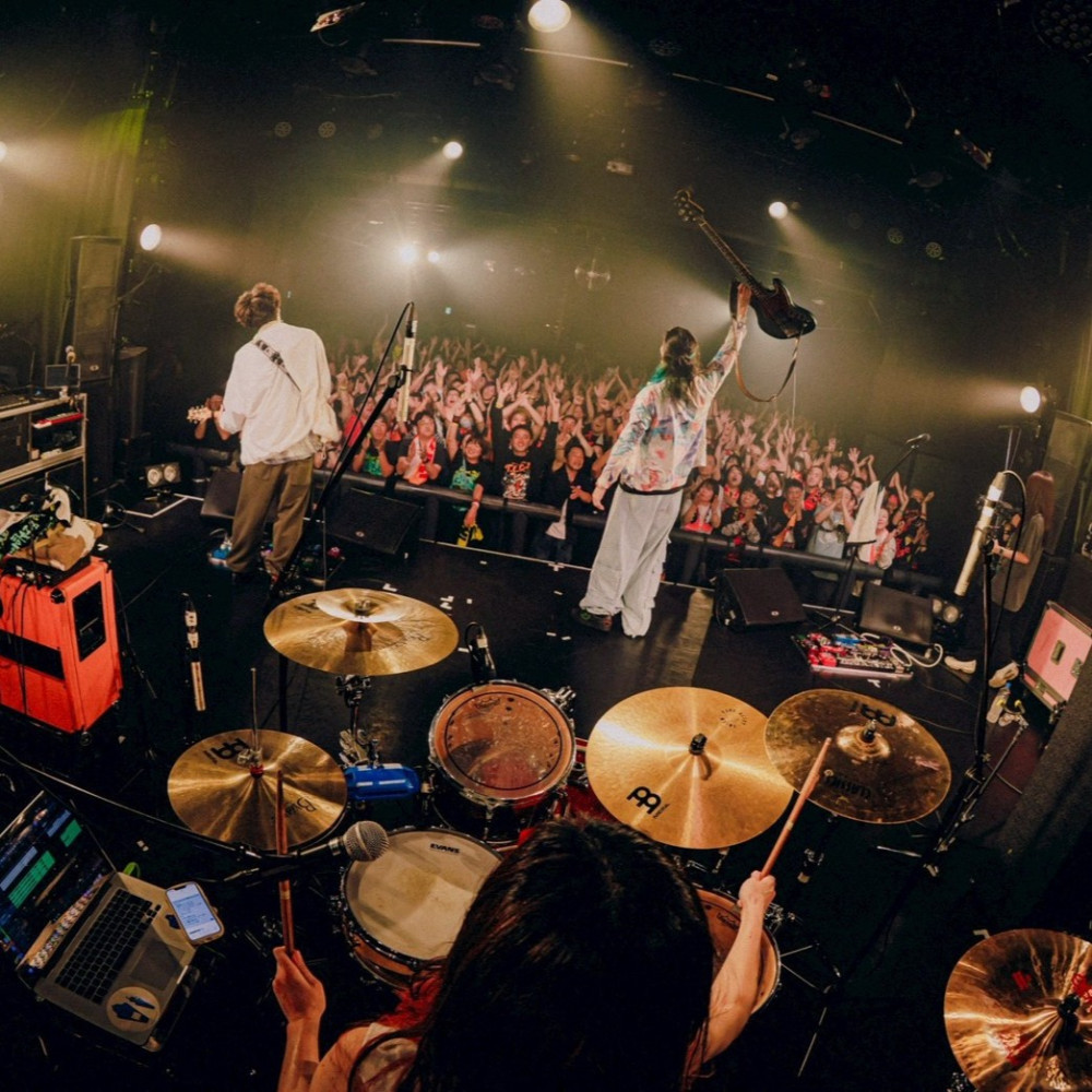 アーティスト写真